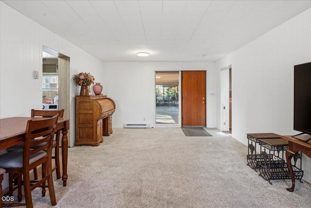 2846 W Antler Avenue, Redmond, OR 97756