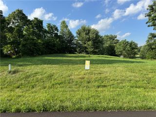 Lot 9 Tradewinds Rd, North Beaver Twp, PA 16102