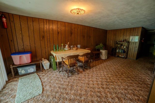 3142 2nd Court, Oxford, WI 53952