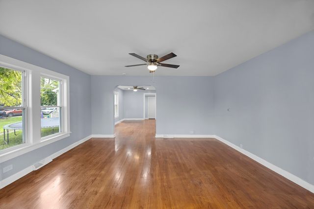 15708 Park Avenue, Harvey, IL 60426