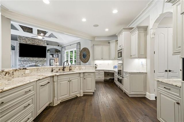 2830 Manor Bridge Drive, Alpharetta, GA 30004