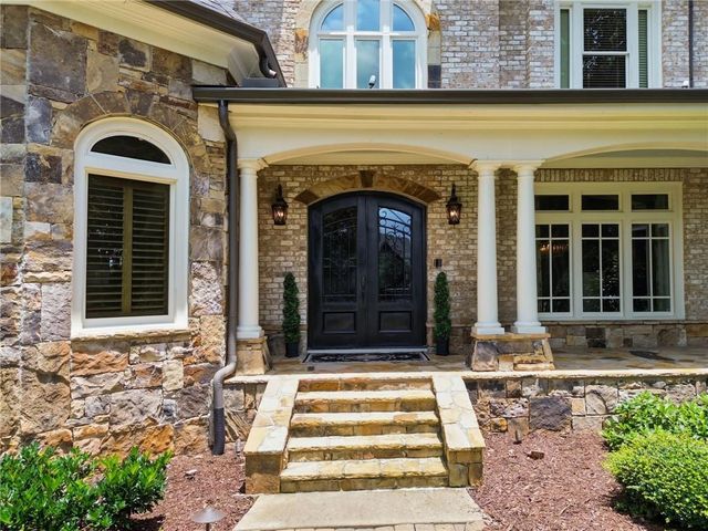 2830 Manor Bridge Drive, Alpharetta, GA 30004