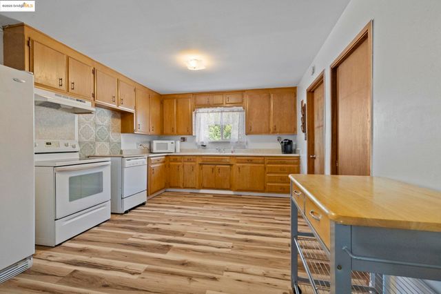 20445 West Walnut Dr., Sonora, CA 95370