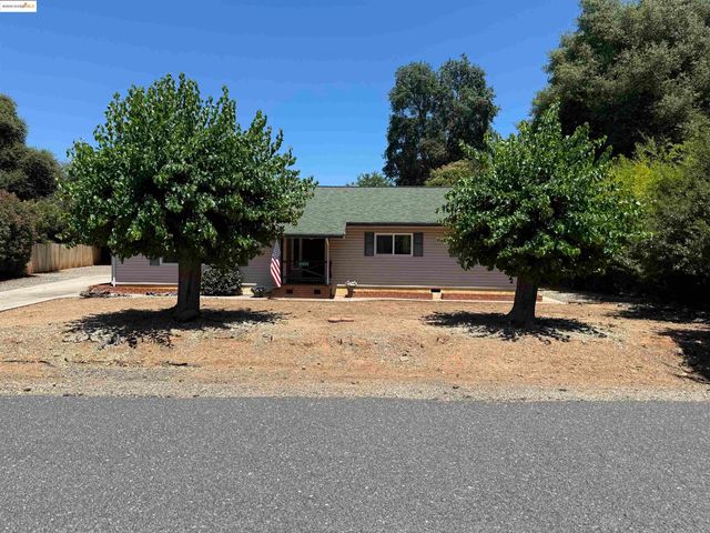 20445 West Walnut Dr., Sonora, CA 95370