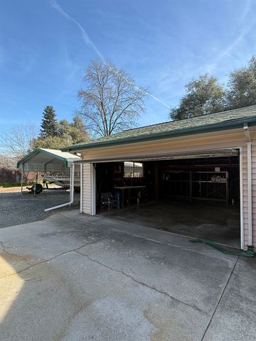 20445 West Walnut Dr., Sonora, CA 95370