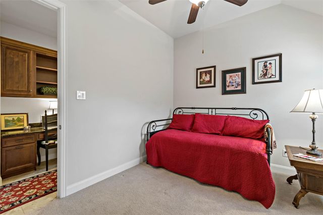 5310 Savannah Bend Drive, Rosharon, TX 77583