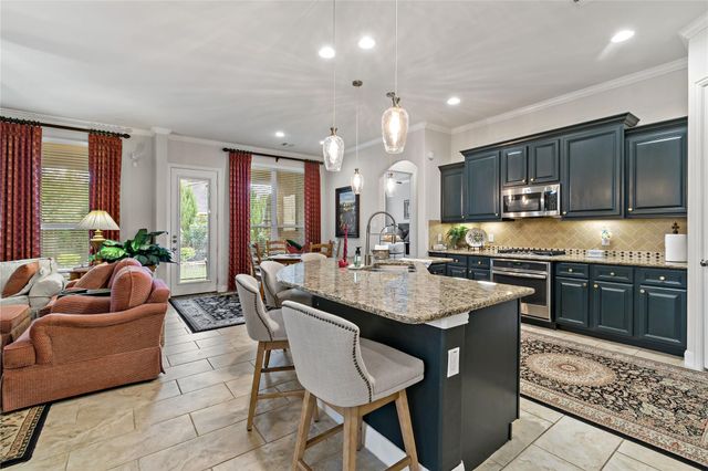 5310 Savannah Bend Drive, Rosharon, TX 77583