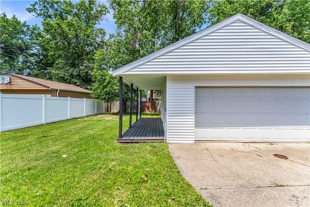 25291 Richards Avenue, Euclid, OH 44132