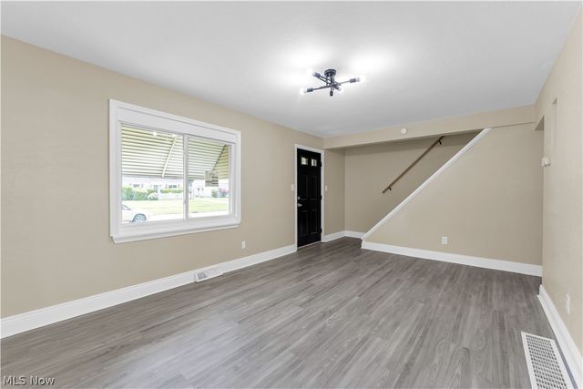 25291 Richards Avenue, Euclid, OH 44132