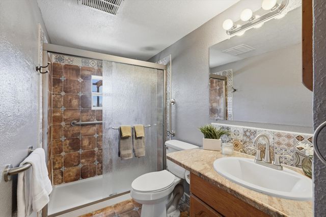 1610 Michael Street, Moriarty, NM 87035