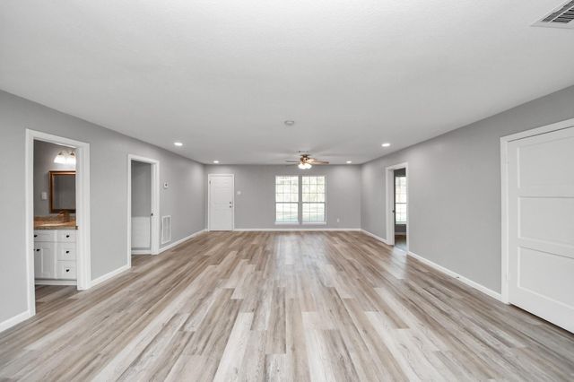 7922 Sheree Street, Houston, TX 77049