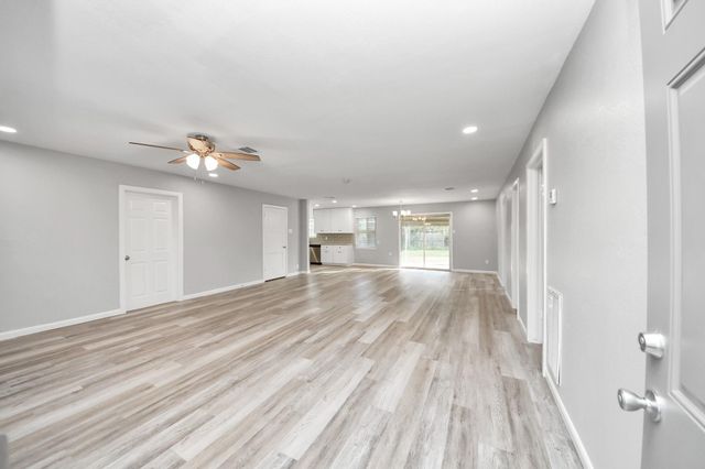 7922 Sheree Street, Houston, TX 77049