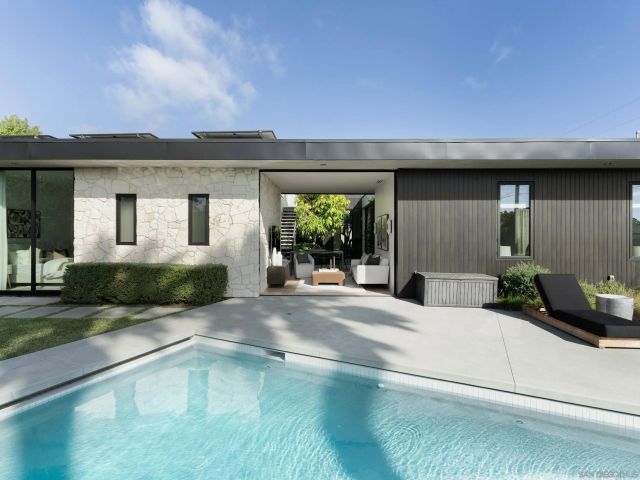 5414 Castle Hills, San Diego, CA 92109
