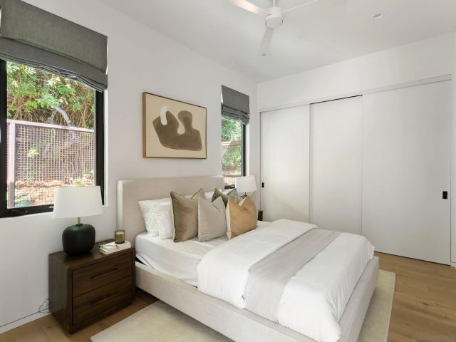 5414 Castle Hills, San Diego, CA 92109