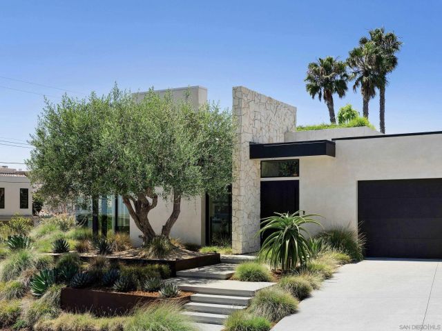 5414 Castle Hills, San Diego, CA 92109
