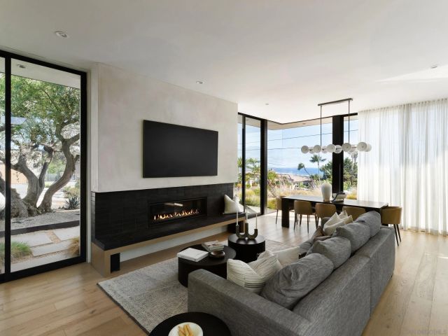 5414 Castle Hills, San Diego, CA 92109
