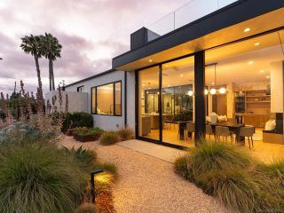 5414 Castle Hills, San Diego, CA 92109