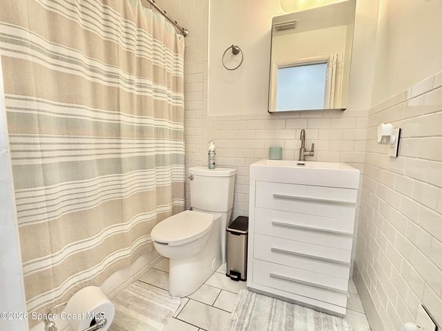 419 Ocean Avenue 406, Melbourne Beach, FL 32951