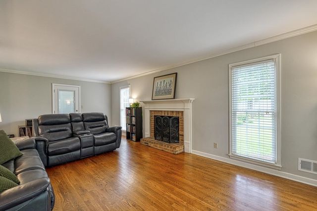 120 Churchill Avenue, Moore, SC 29369