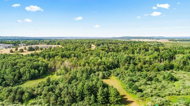 00 W Hammond, Traverse City, MI 49686