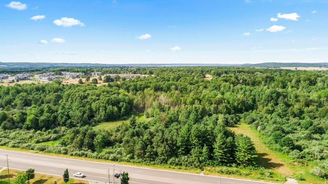 00 W Hammond, Traverse City, MI 49686