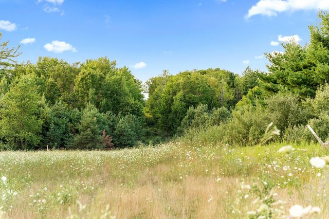 00 W Hammond, Traverse City, MI 49686