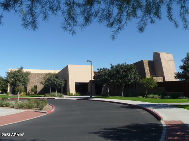 2671 E Daniel Drive, Gilbert, AZ 85298