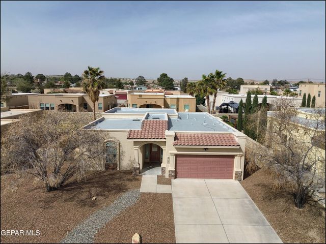 5705 IRELAND Drive, Santa Teresa, NM 88008