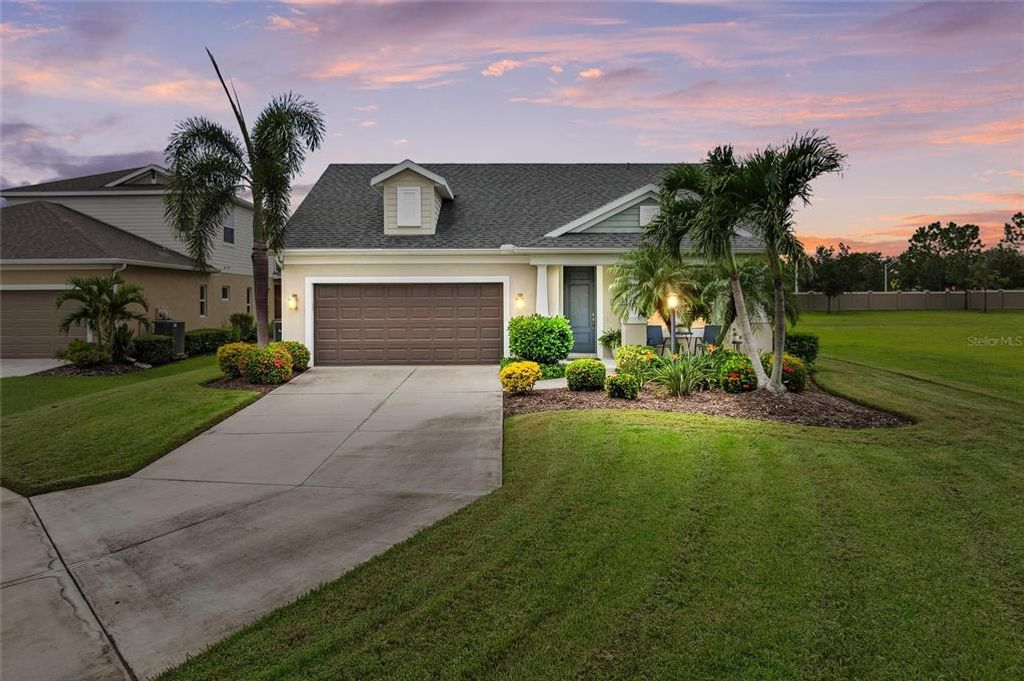 6908 WHITE WILLOW COURT, Sarasota, FL 34243