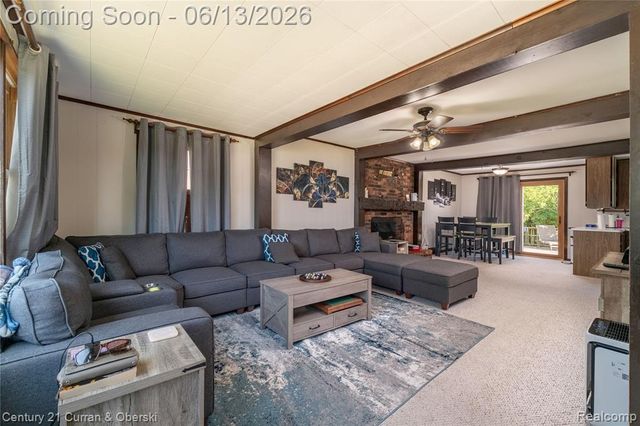 7224 Andersonville Road, Clarkston, MI 48346