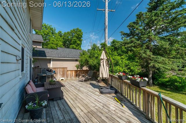 7224 Andersonville Road, Clarkston, MI 48346