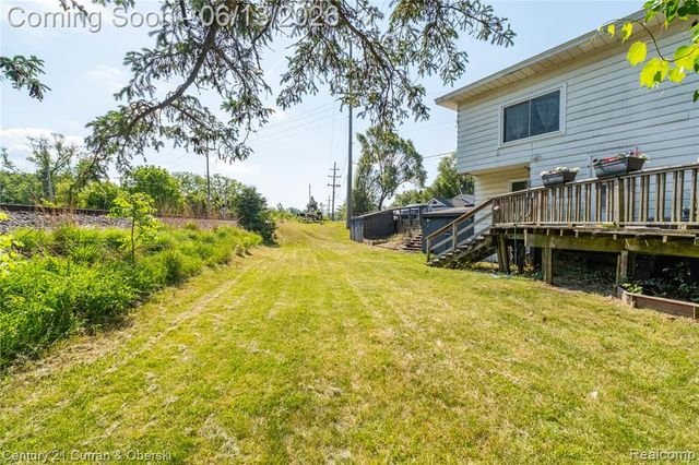 7224 Andersonville Road, Clarkston, MI 48346