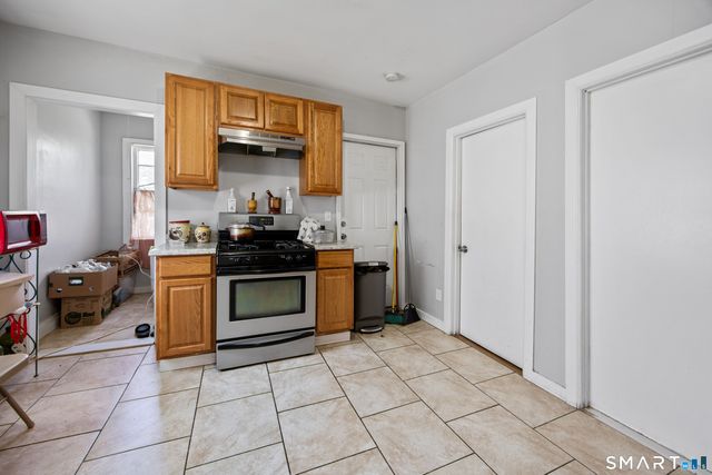 101 Dikeman Street, Waterbury, CT 06704