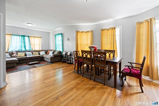 101 Dikeman Street, Waterbury, CT 06704