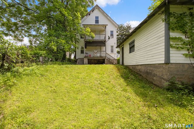 101 Dikeman Street, Waterbury, CT 06704