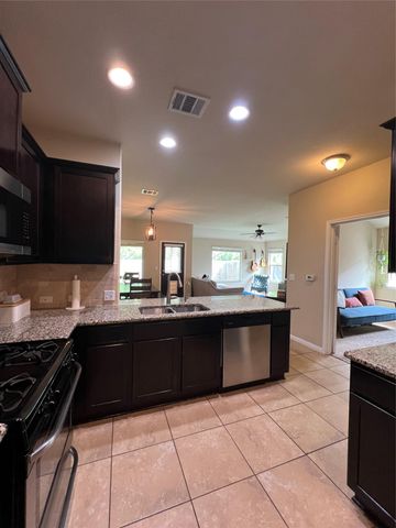 11101 Bruneau TRL, Austin, TX 78754