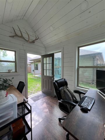 11101 Bruneau TRL, Austin, TX 78754