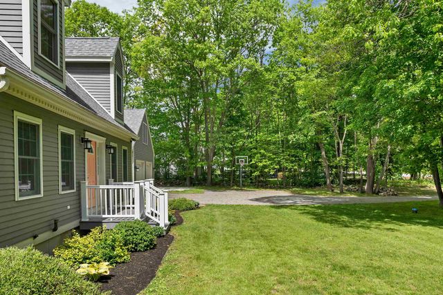 336 Portsmouth Avenue, Stratham, NH 03885