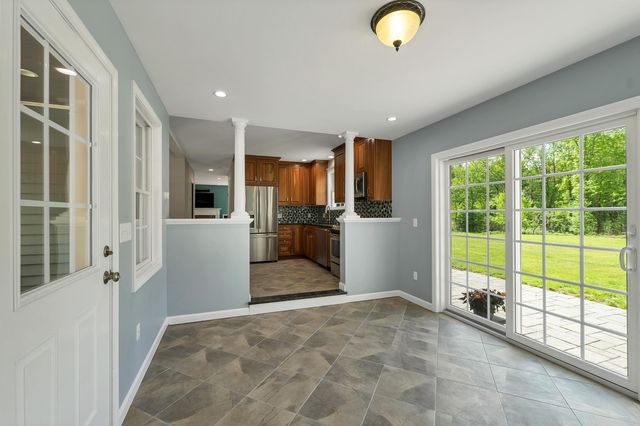 336 Portsmouth Avenue, Stratham, NH 03885