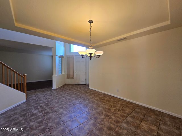 223 W Pelican Drive, Chandler, AZ 85286