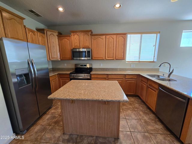 223 W Pelican Drive, Chandler, AZ 85286