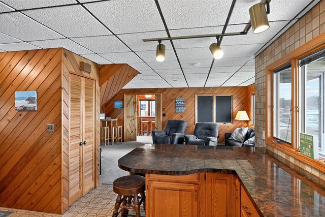 32680 South Street, Lawton, MI 49065