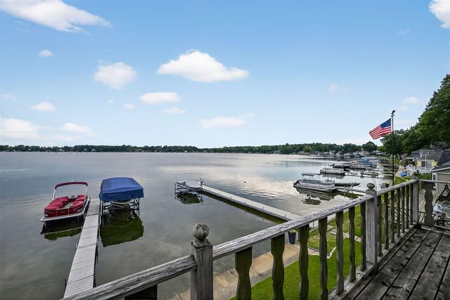 32680 South Street, Lawton, MI 49065