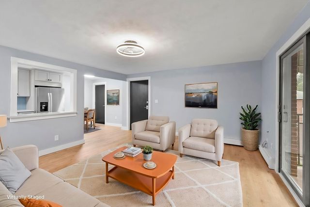 20 Colonial Drive 10, Andover, MA 01810