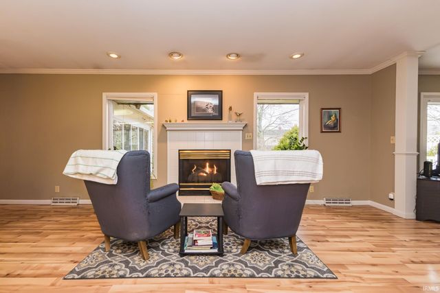 1005 N Bittersweet Lane, Muncie, IN 47304