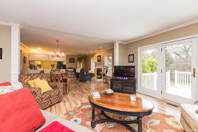 1005 N Bittersweet Lane, Muncie, IN 47304