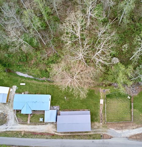 1021 McComas Branch Road, Milton, WV 25541
