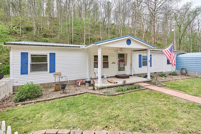 1021 McComas Branch Road, Milton, WV 25541