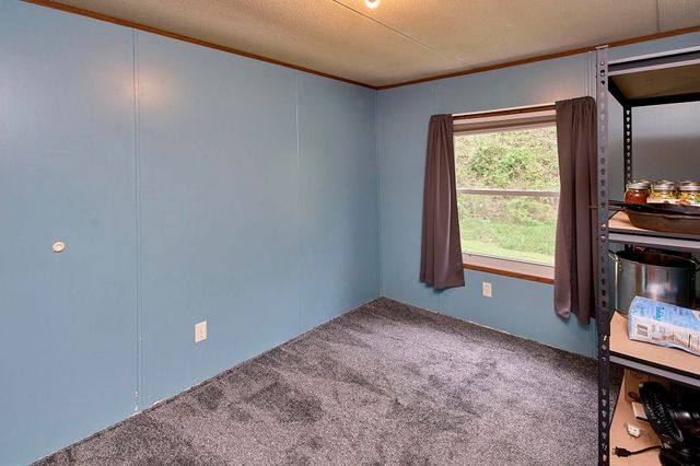 1021 McComas Branch Road, Milton, WV 25541