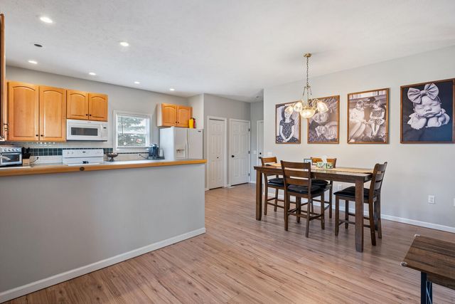 340 64th Avenue N, Coopersville, MI 49404